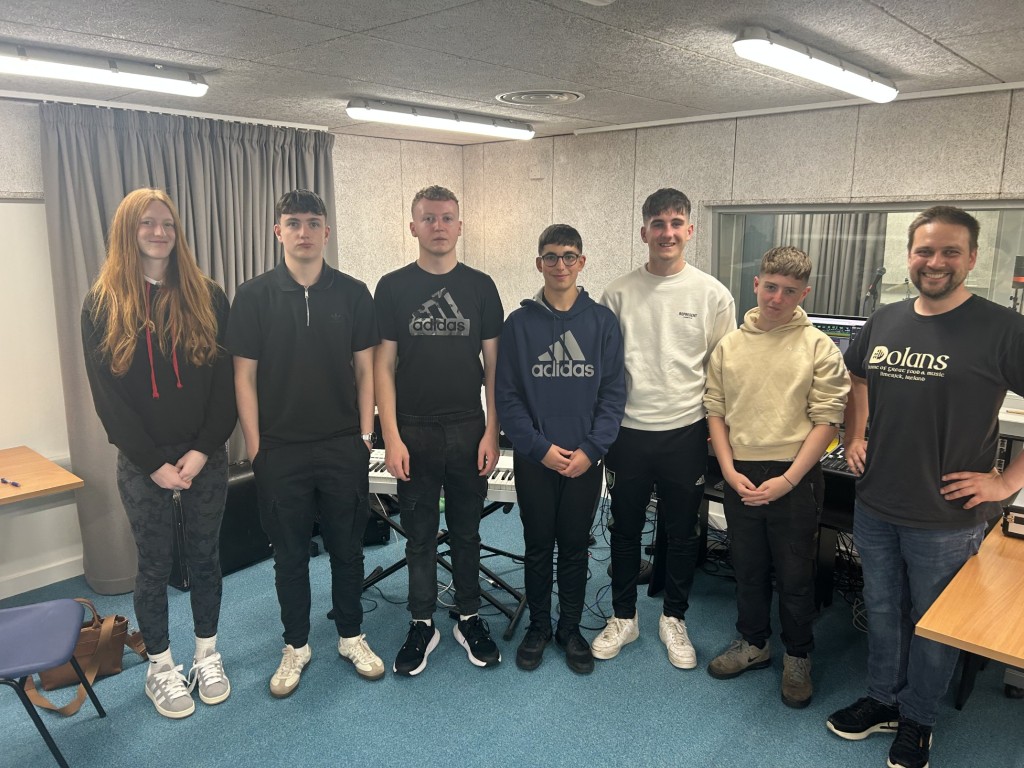 Band with Keith Moireasdan, (Wee Studio)