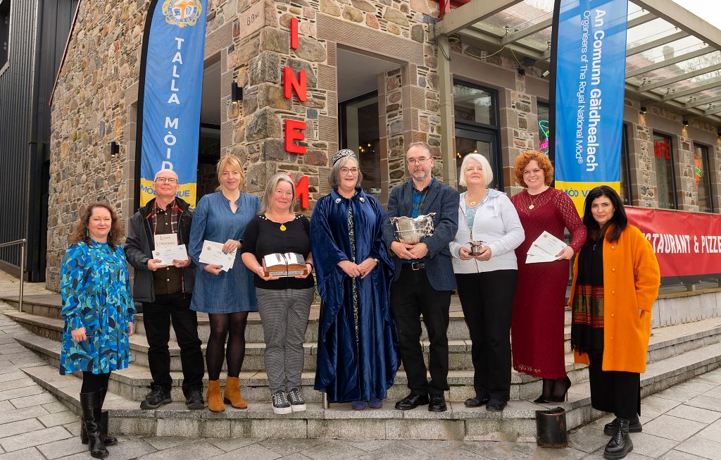 this year's senior Literature prize-winners, along with Bàrd a’ Chomuinn, Anna Frater